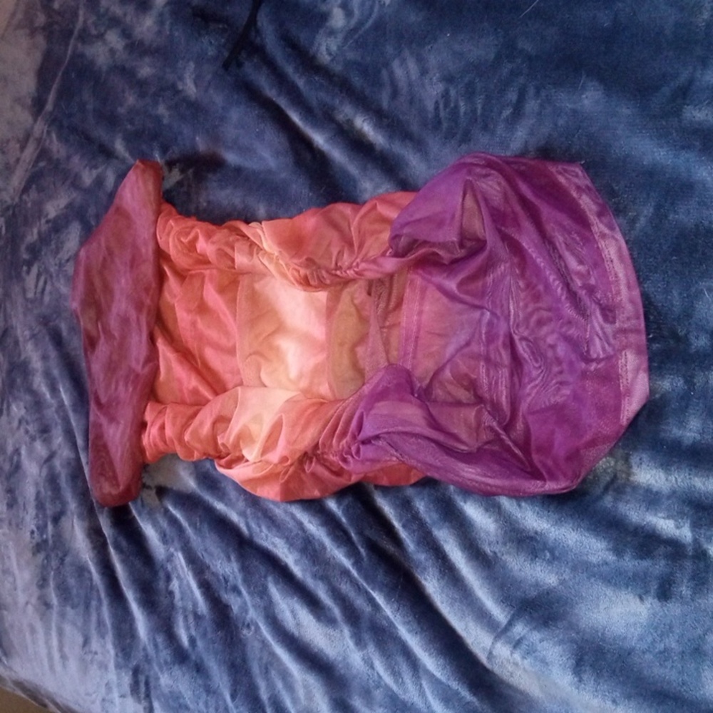 Ombre Ruched Dress - Picture 12 of 15